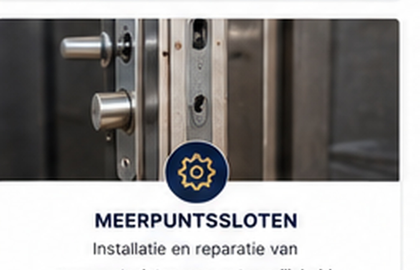 Slotenmaker eilandje werkt aan een deurslot